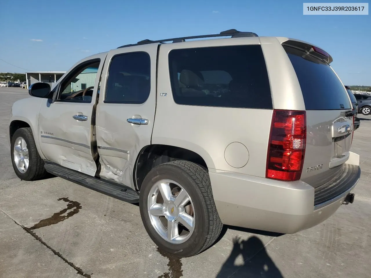 2009 Chevrolet Tahoe C1500 Ltz VIN: 1GNFC33J39R203617 Lot: 73213744