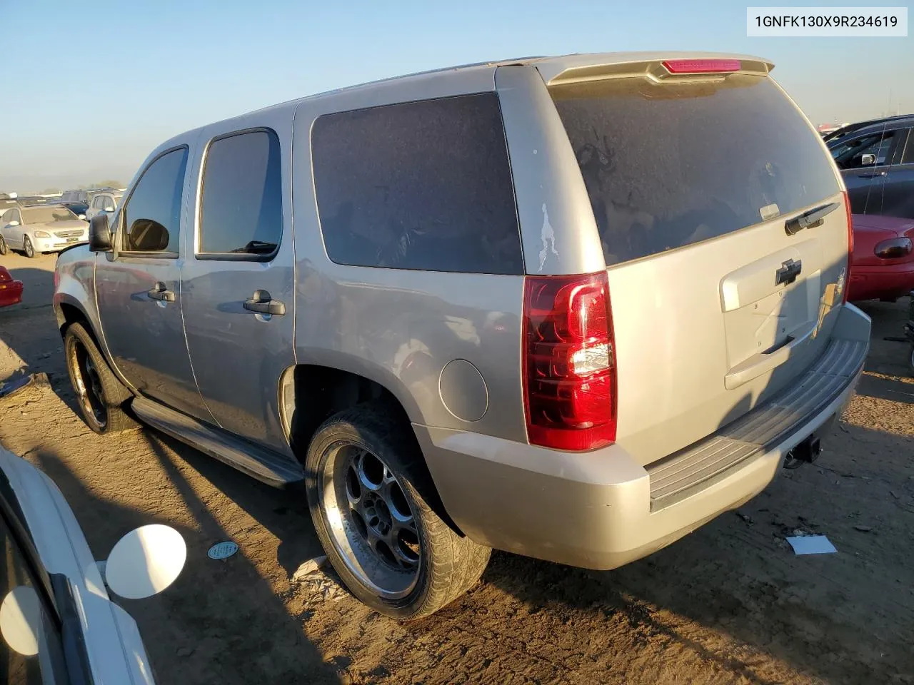 2009 Chevrolet Tahoe K1500 Ls VIN: 1GNFK130X9R234619 Lot: 73299014