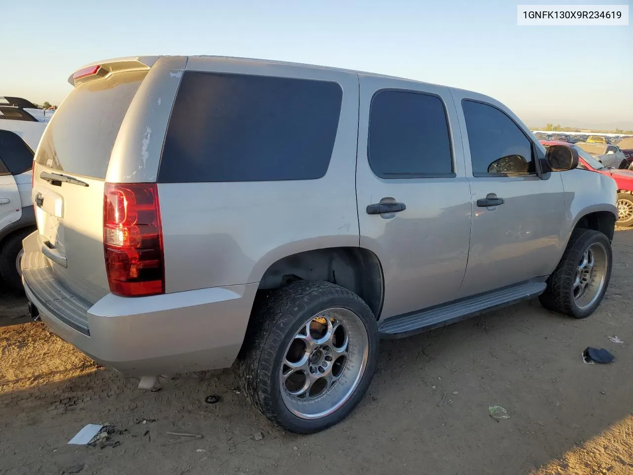 2009 Chevrolet Tahoe K1500 Ls VIN: 1GNFK130X9R234619 Lot: 73299014