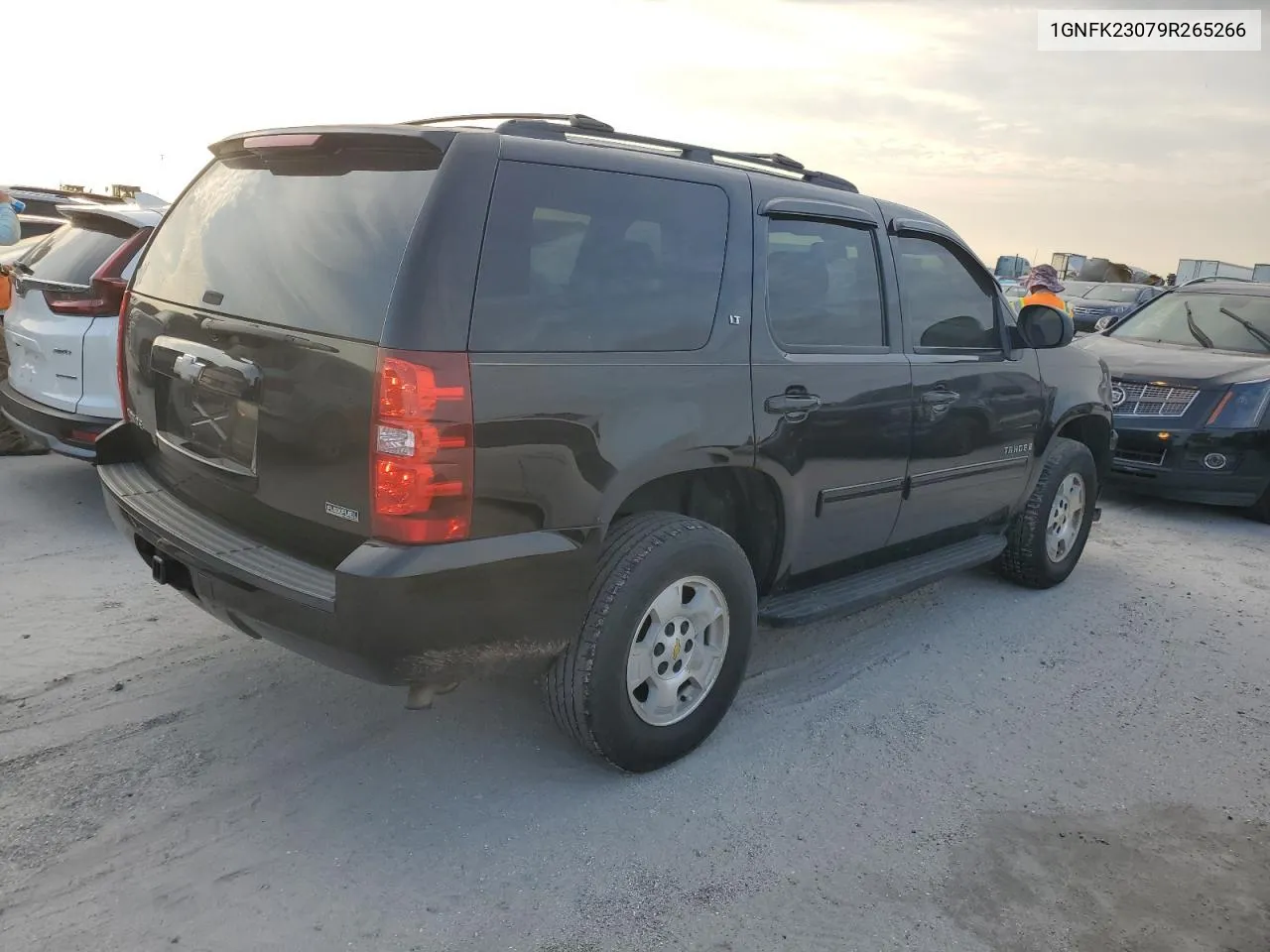 2009 Chevrolet Tahoe K1500 Lt VIN: 1GNFK23079R265266 Lot: 76560394