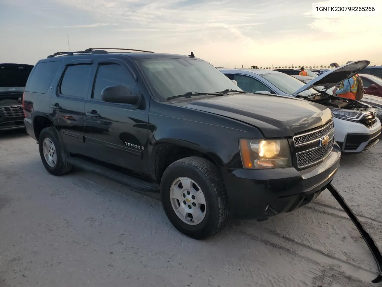 2009 Chevrolet Tahoe K1500 Lt VIN: 1GNFK23079R265266 Lot: 76560394