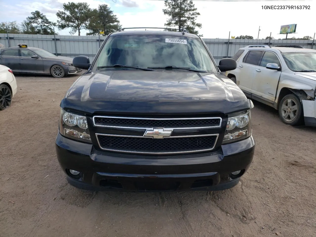 2009 Chevrolet Tahoe C1500 Lt VIN: 1GNEC23379R163792 Lot: 79055654