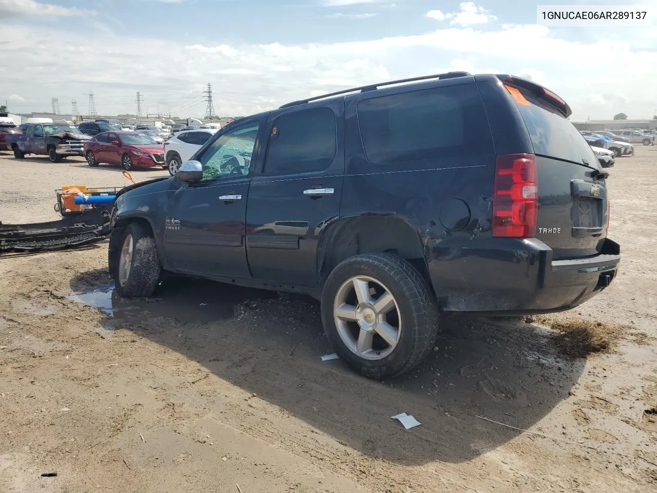 2010 Chevrolet Tahoe C1500 Ls VIN: 1GNUCAE06AR289137 Lot: 73206064