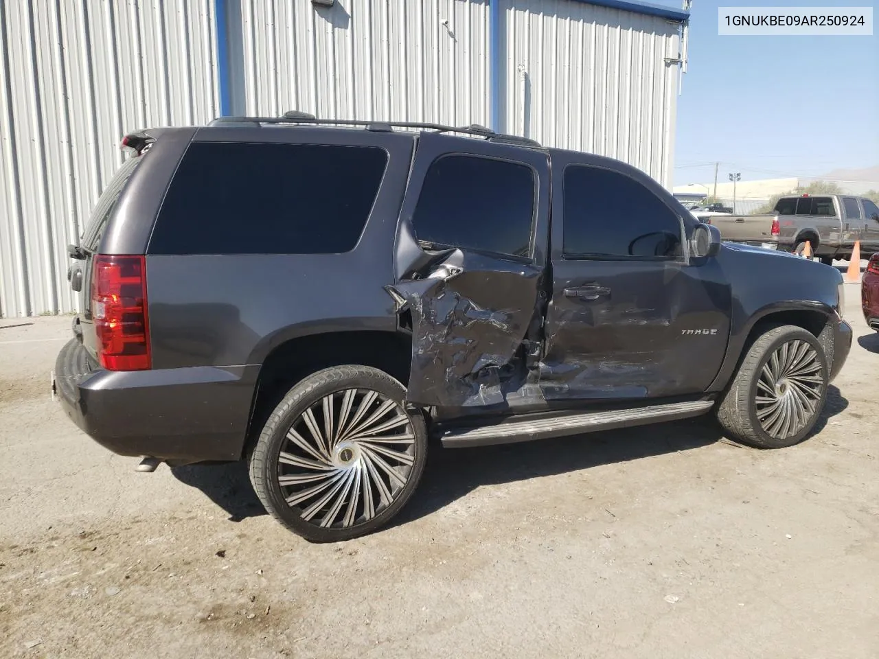 2010 Chevrolet Tahoe K1500 Lt VIN: 1GNUKBE09AR250924 Lot: 76535714