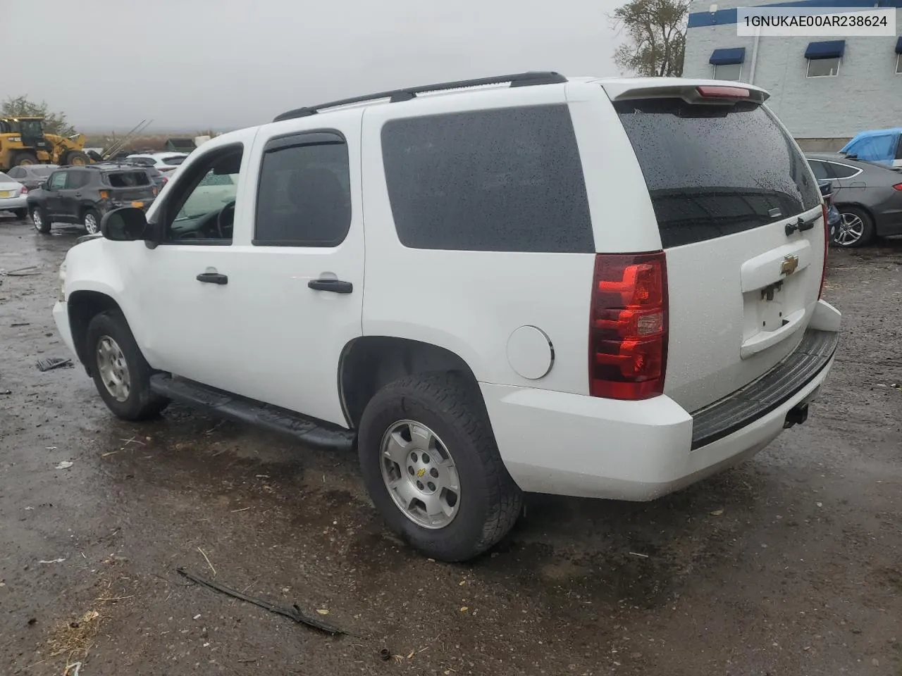 2010 Chevrolet Tahoe K1500 Ls VIN: 1GNUKAE00AR238624 Lot: 79841874