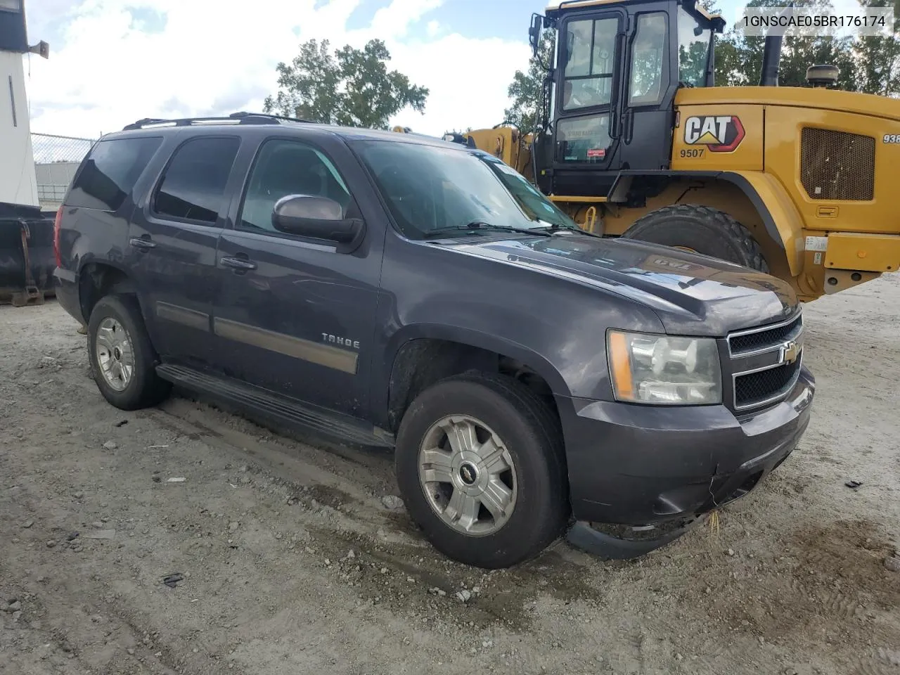 2011 Chevrolet Tahoe C1500 Ls VIN: 1GNSCAE05BR176174 Lot: 71027174