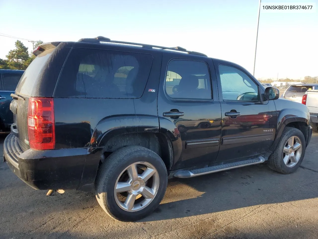 2011 Chevrolet Tahoe K1500 Lt VIN: 1GNSKBE01BR374677 Lot: 76061214