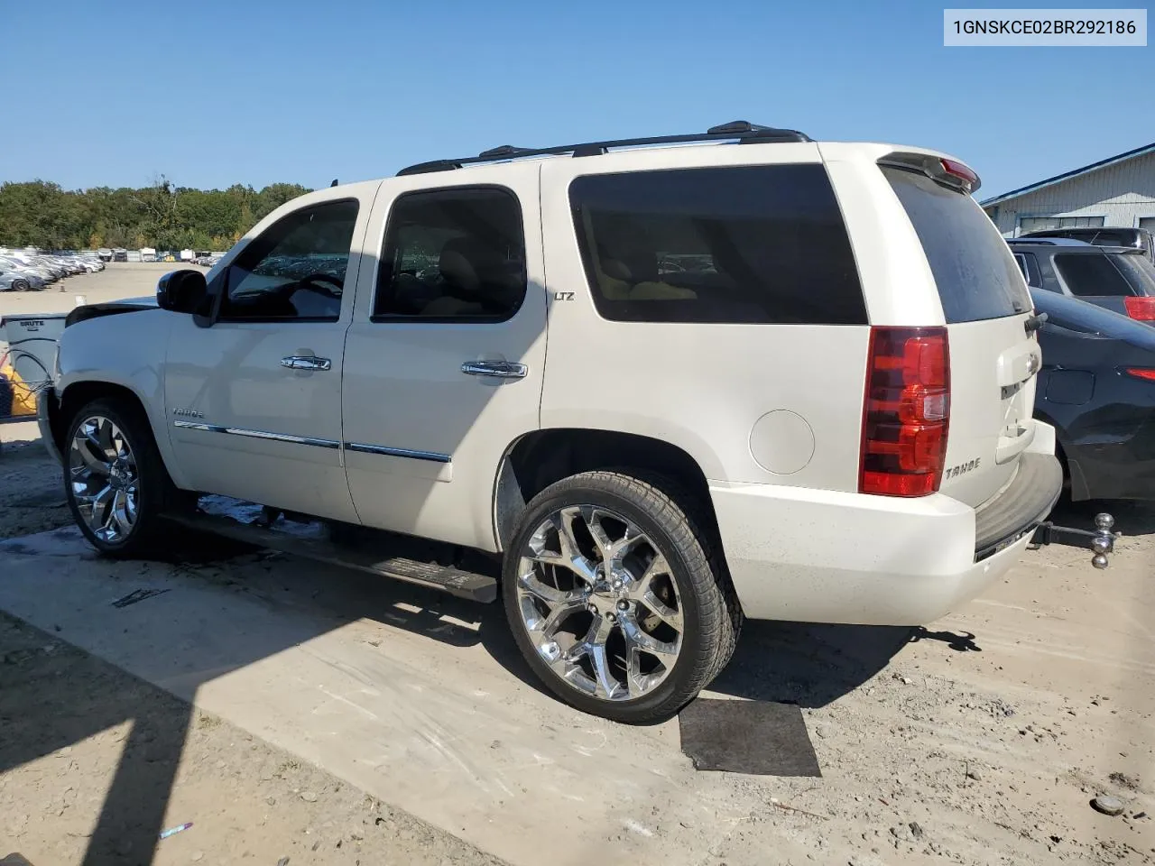 2011 Chevrolet Tahoe K1500 Ltz VIN: 1GNSKCE02BR292186 Lot: 76103404