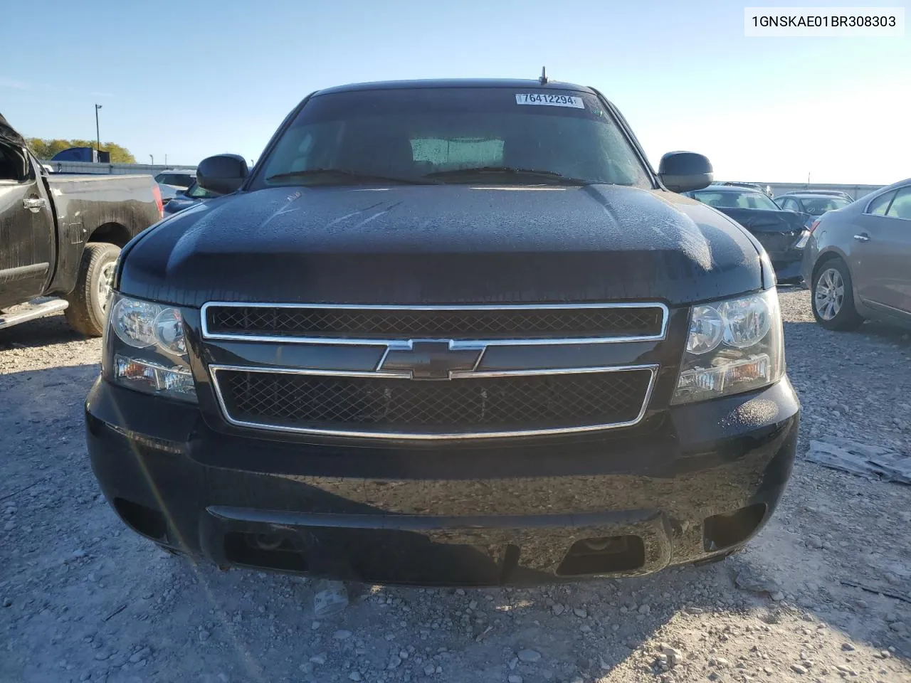 2011 Chevrolet Tahoe K1500 Ls VIN: 1GNSKAE01BR308303 Lot: 76412294