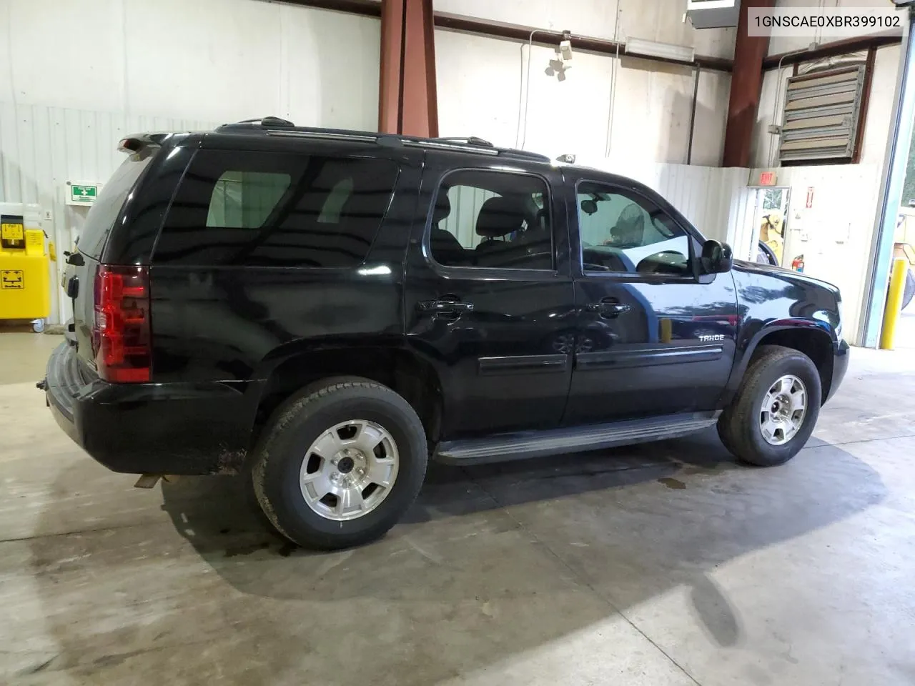 2011 Chevrolet Tahoe C1500 Ls VIN: 1GNSCAE0XBR399102 Lot: 80289384