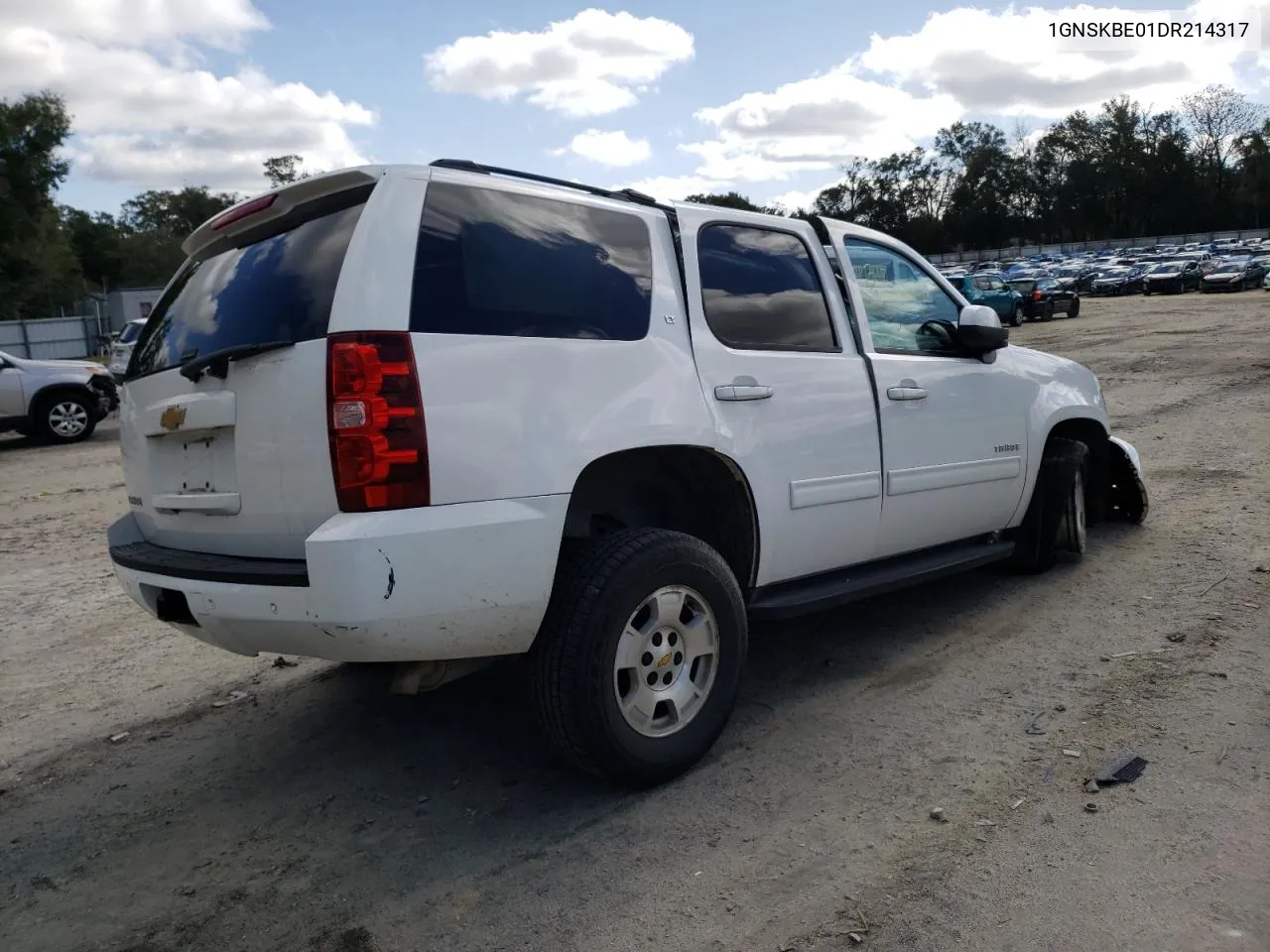 1GNSKBE01DR214317 2013 Chevrolet Tahoe K1500 Lt