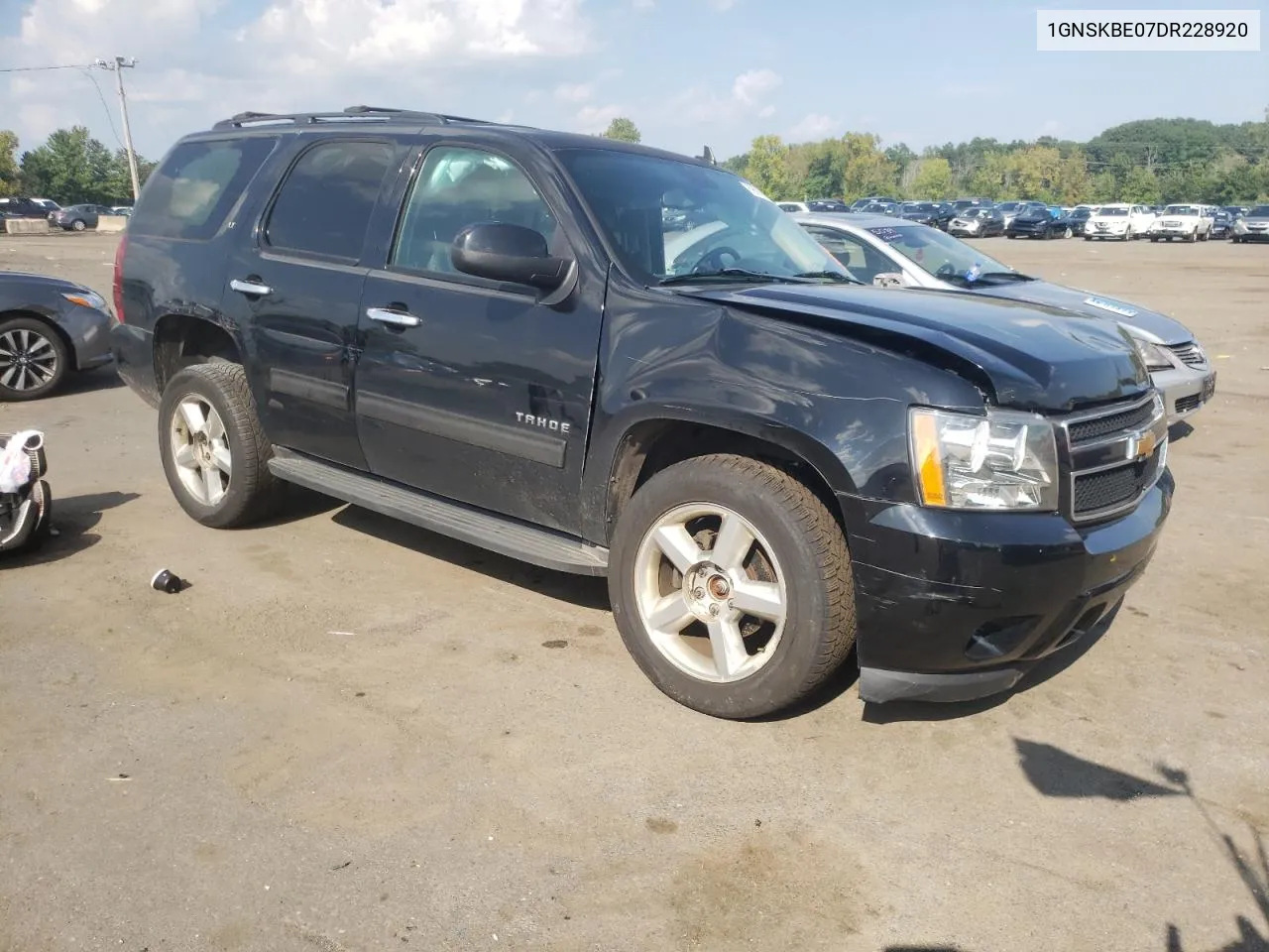 2013 Chevrolet Tahoe K1500 Lt VIN: 1GNSKBE07DR228920 Lot: 69089904