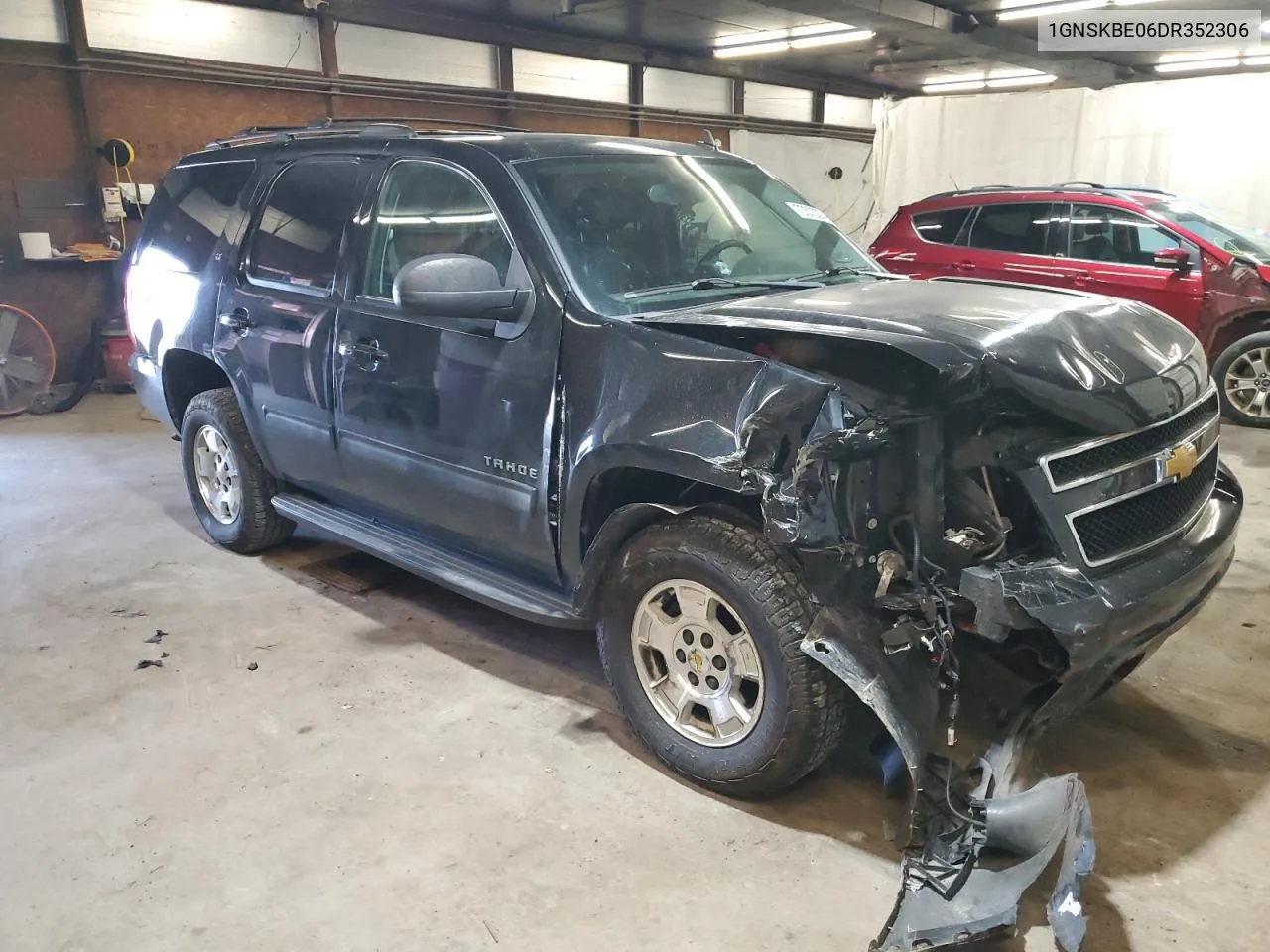 2013 Chevrolet Tahoe K1500 Lt VIN: 1GNSKBE06DR352306 Lot: 70370274