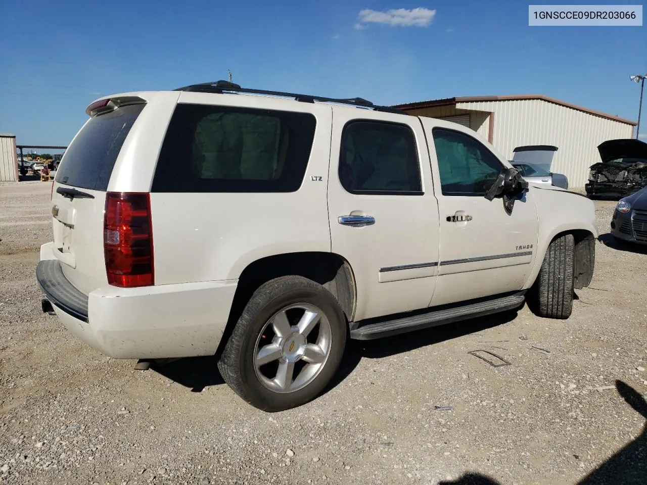 1GNSCCE09DR203066 2013 Chevrolet Tahoe C1500 Ltz