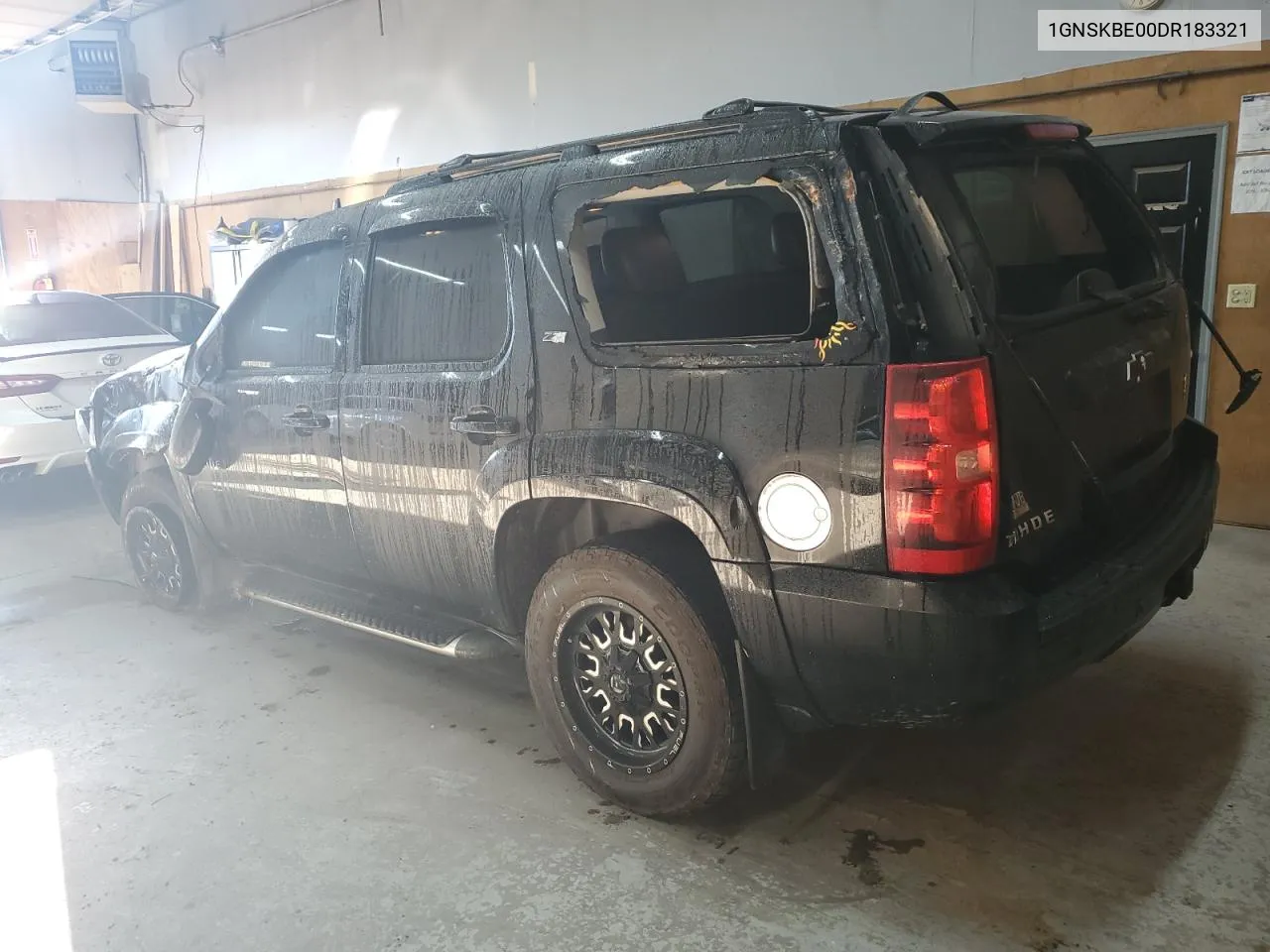 1GNSKBE00DR183321 2013 Chevrolet Tahoe K1500 Lt