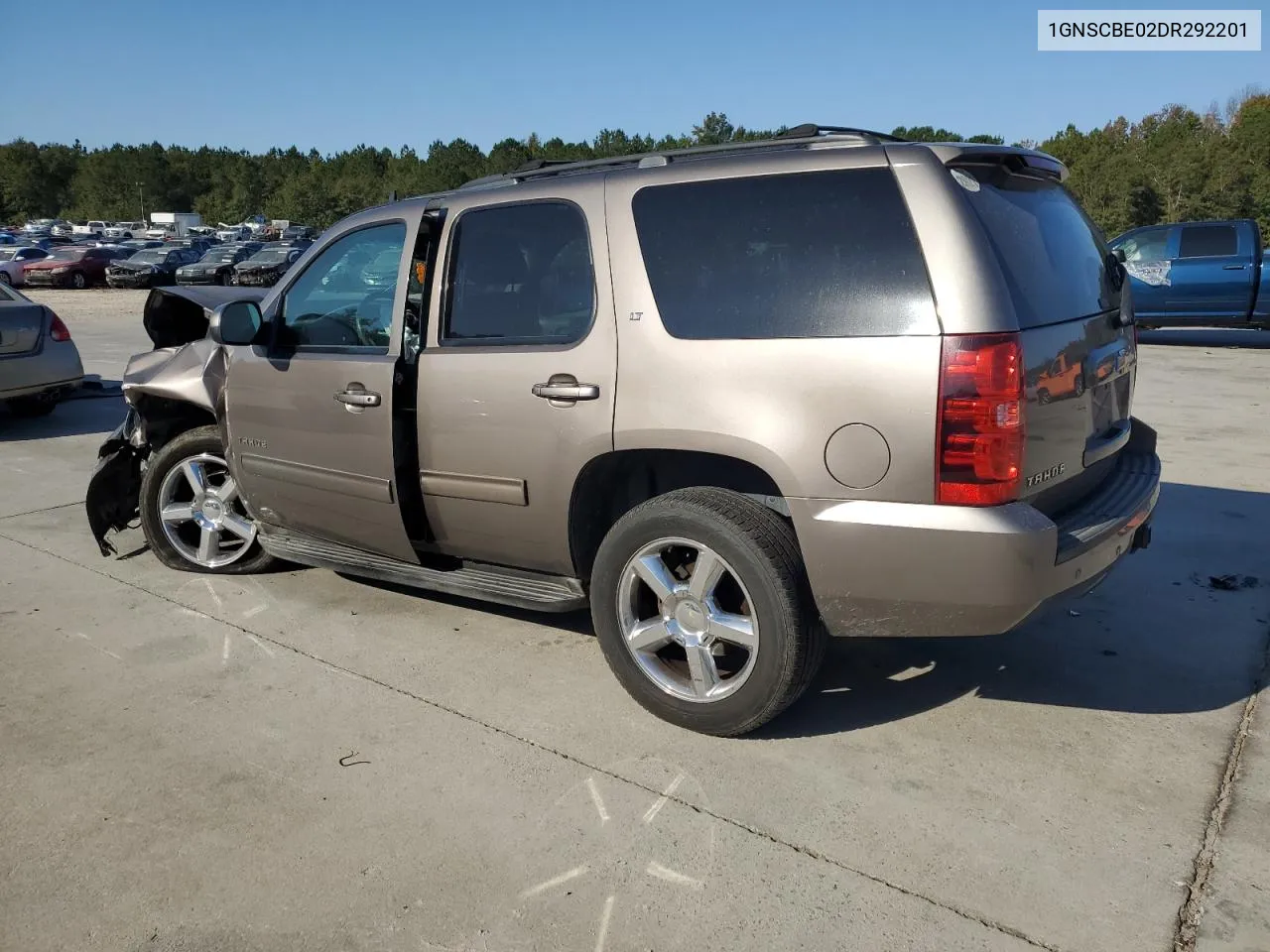 2013 Chevrolet Tahoe C1500 Lt VIN: 1GNSCBE02DR292201 Lot: 75837094