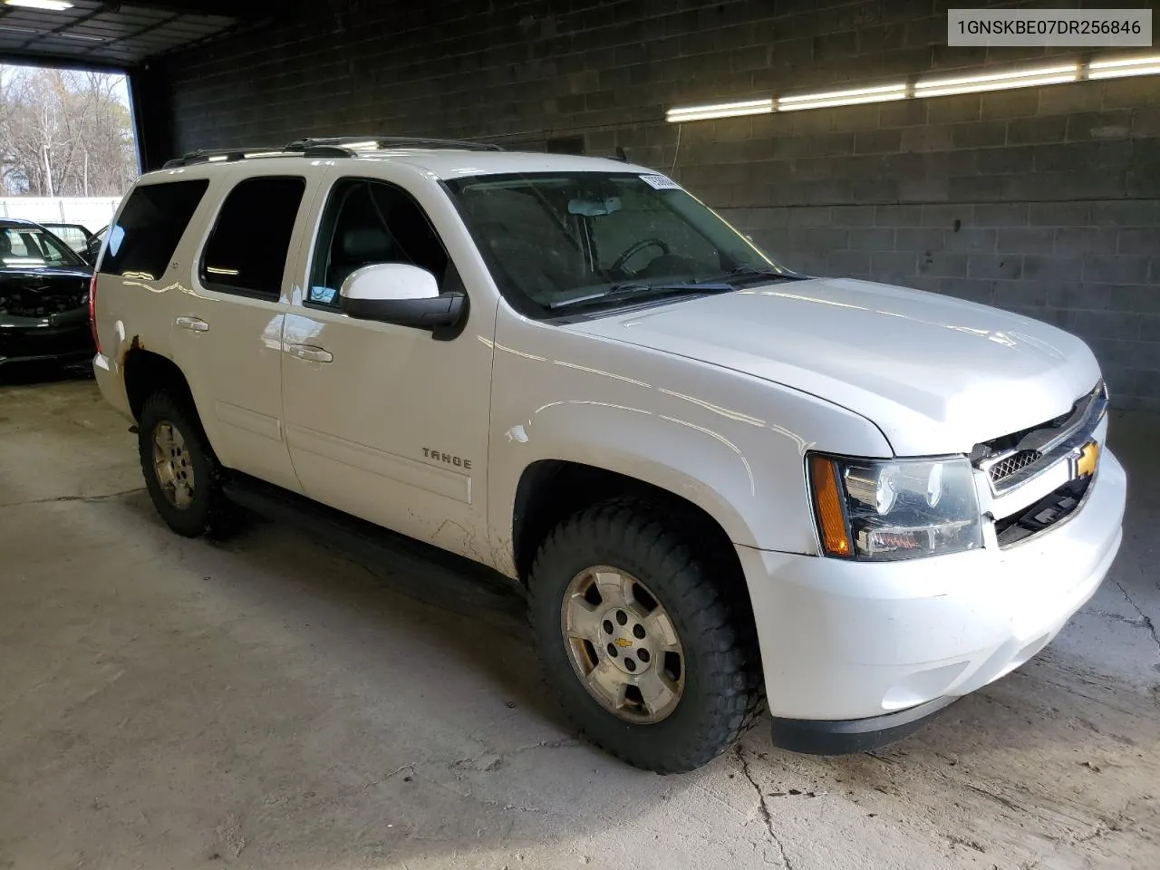 2013 Chevrolet Tahoe K1500 Lt VIN: 1GNSKBE07DR256846 Lot: 79386044