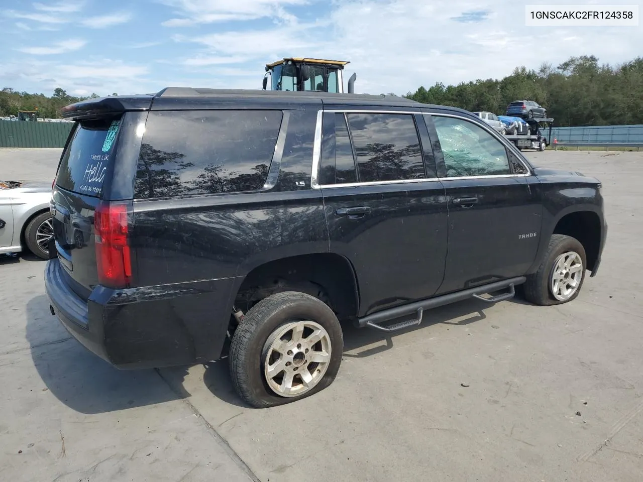 2015 Chevrolet Tahoe C1500 Ls VIN: 1GNSCAKC2FR124358 Lot: 74425664