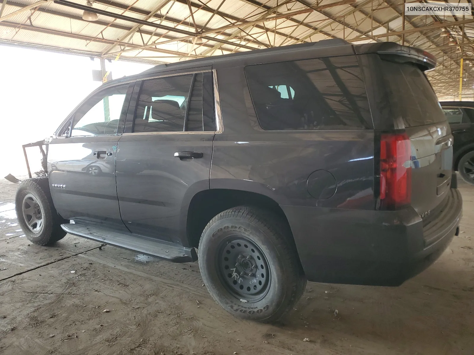 2017 Chevrolet Tahoe C1500 Ls VIN: 1GNSCAKCXHR370755 Lot: 62994964