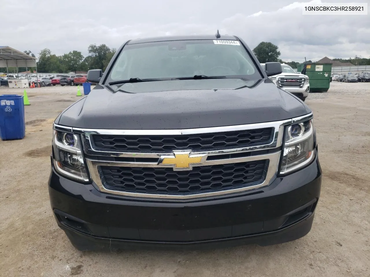 2017 Chevrolet Tahoe C1500 Lt VIN: 1GNSCBKC3HR258921 Lot: 71059344