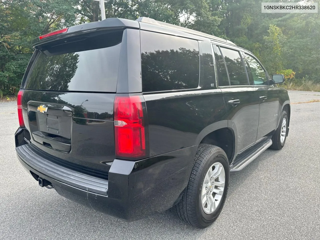 1GNSKBKC2HR338620 2017 Chevrolet Tahoe K1500 Lt