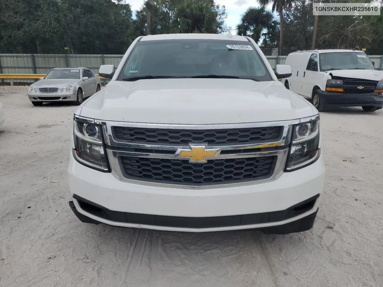 2017 Chevrolet Tahoe K1500 Lt VIN: 1GNSKBKCXHR235610 Lot: 76153894