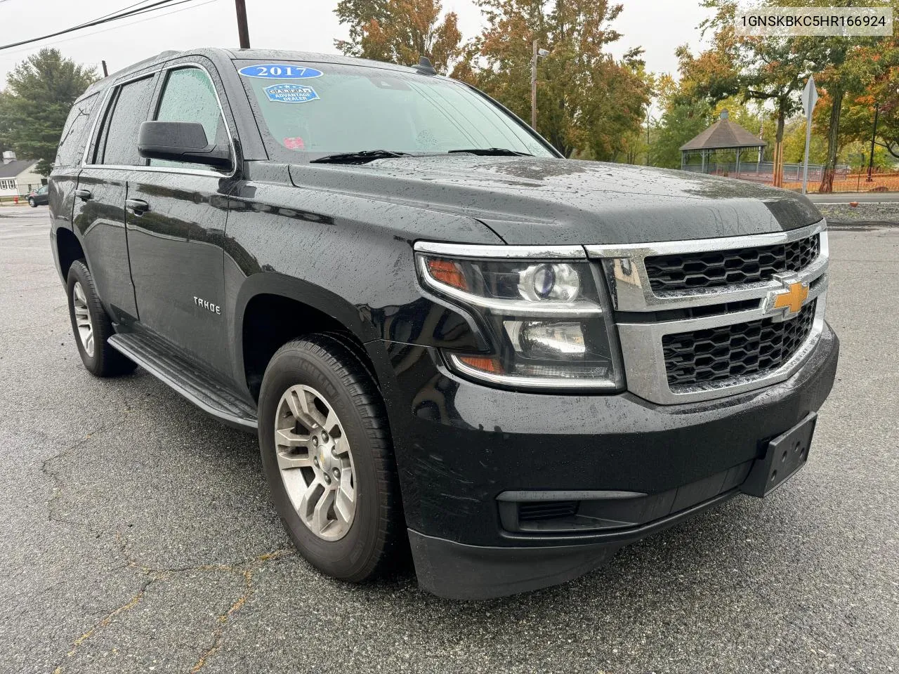 2017 Chevrolet Tahoe K1500 Lt VIN: 1GNSKBKC5HR166924 Lot: 76588854