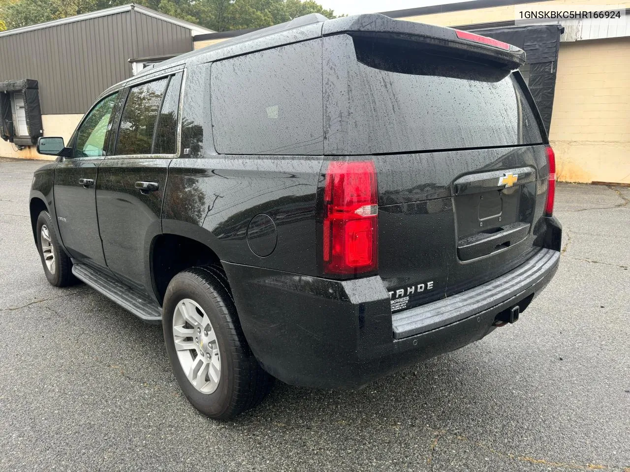 2017 Chevrolet Tahoe K1500 Lt VIN: 1GNSKBKC5HR166924 Lot: 76588854