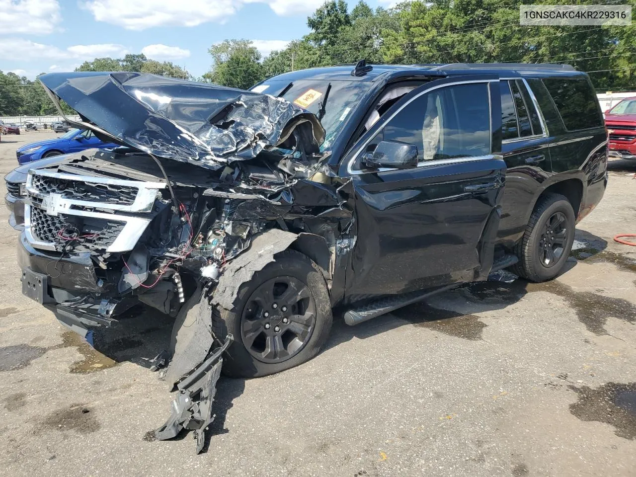 2019 Chevrolet Tahoe C1500 Ls VIN: 1GNSCAKC4KR229316 Lot: 68319374