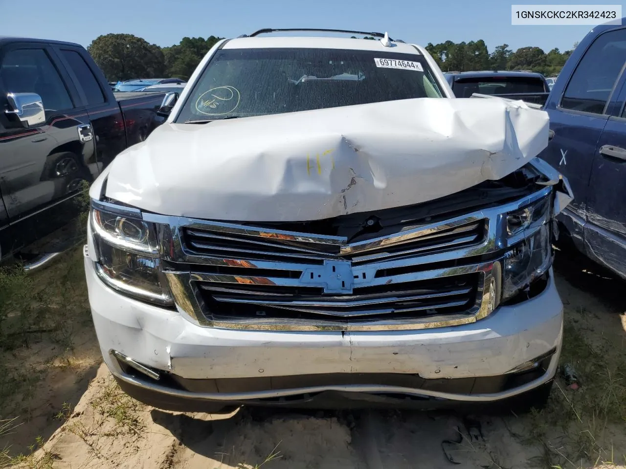 2019 Chevrolet Tahoe K1500 Premier VIN: 1GNSKCKC2KR342423 Lot: 69774644