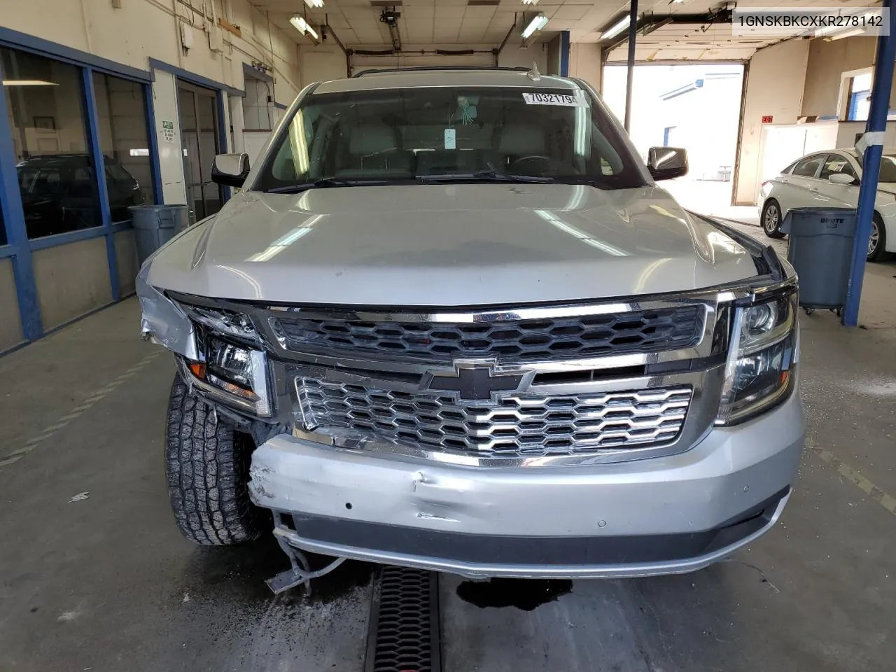 1GNSKBKCXKR278142 2019 Chevrolet Tahoe K1500 Lt