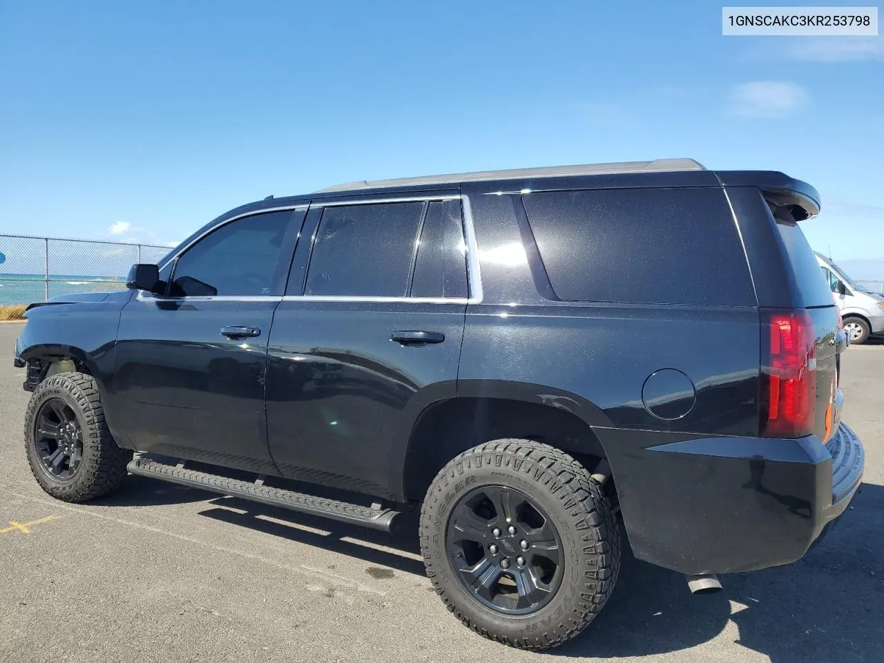 2019 Chevrolet Tahoe C1500 Ls VIN: 1GNSCAKC3KR253798 Lot: 72657864