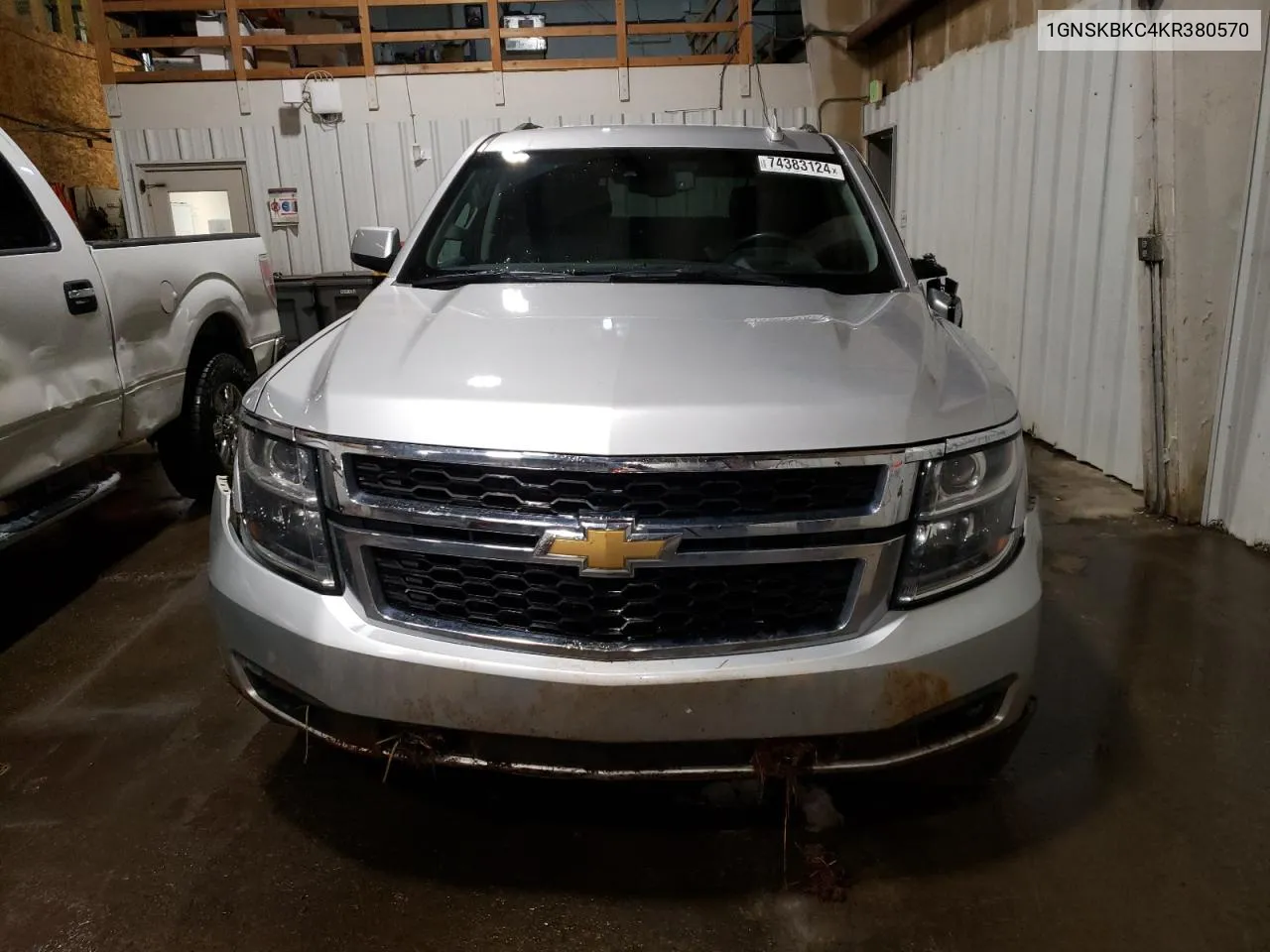 2019 Chevrolet Tahoe K1500 Lt VIN: 1GNSKBKC4KR380570 Lot: 74383124