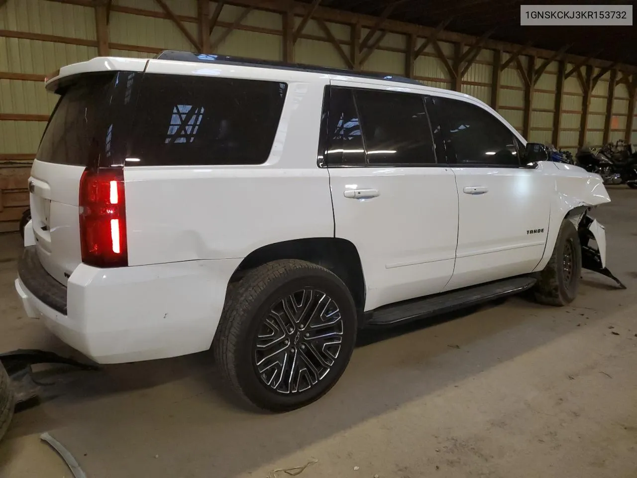 2019 Chevrolet Tahoe K1500 Premier VIN: 1GNSKCKJ3KR153732 Lot: 74731744