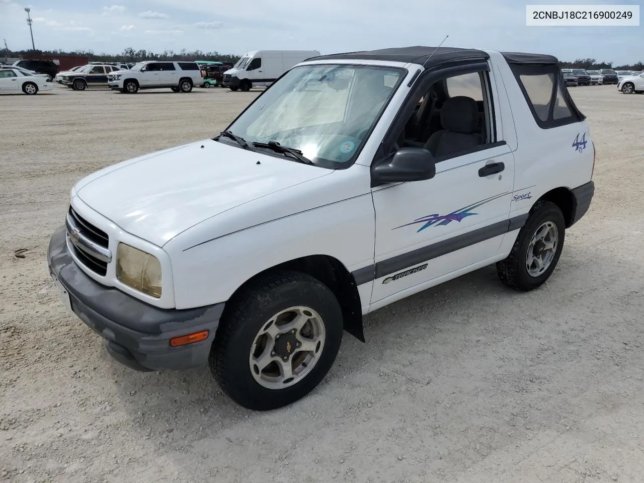 2001 Chevrolet Tracker VIN: 2CNBJ18C216900249 Lot: 77476204