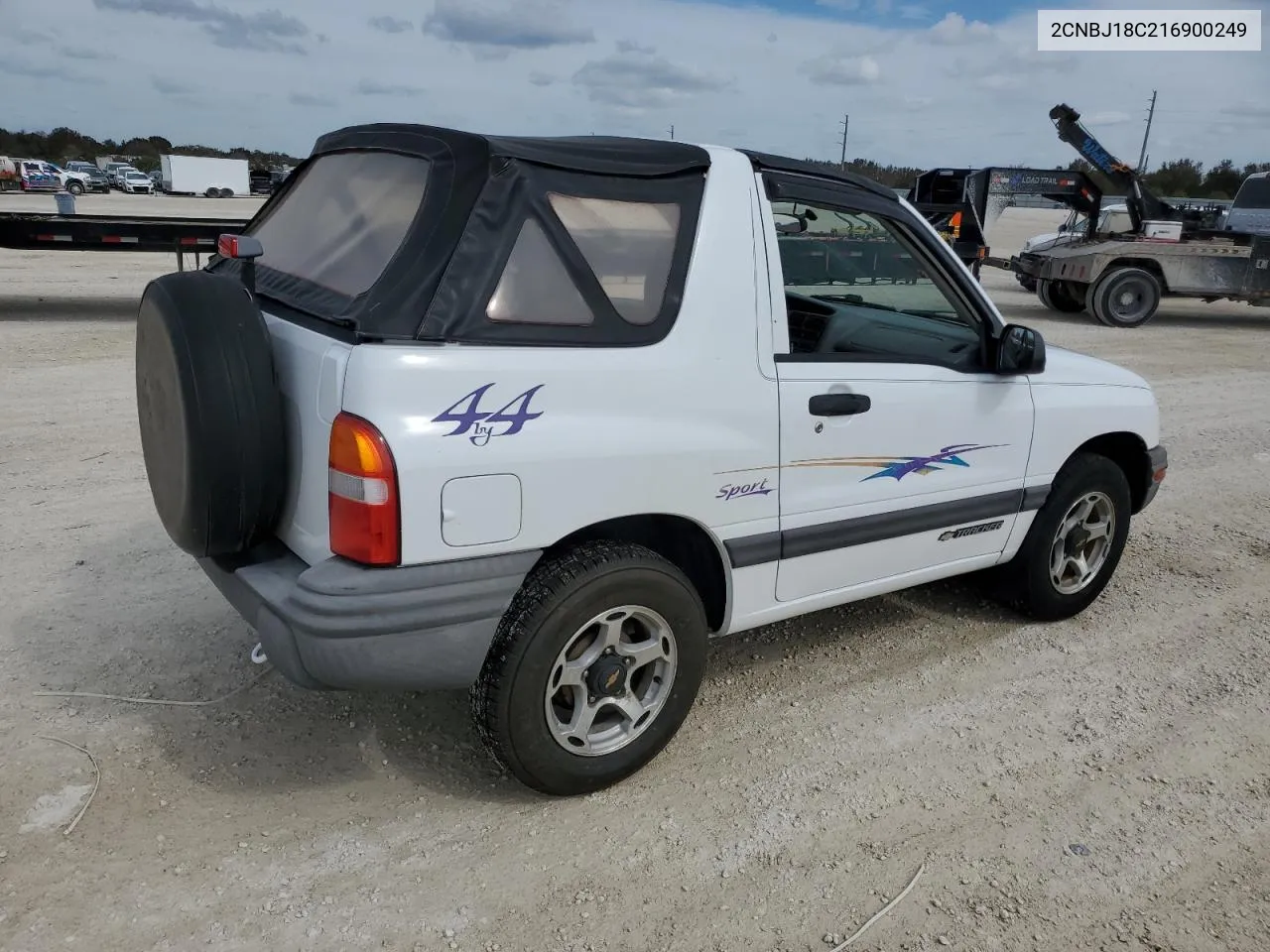 2001 Chevrolet Tracker VIN: 2CNBJ18C216900249 Lot: 77476204