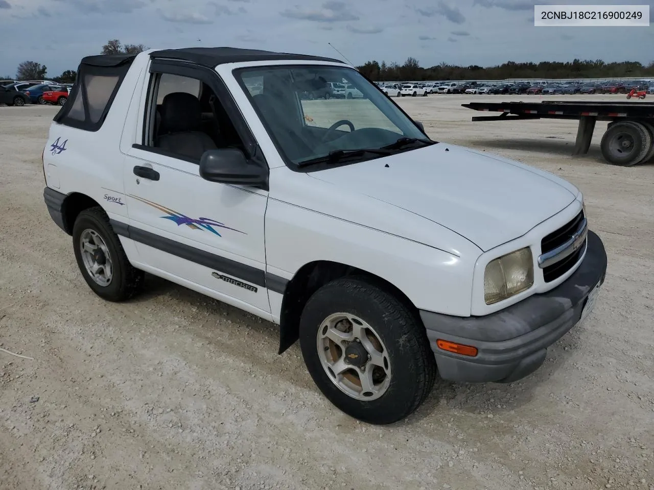 2001 Chevrolet Tracker VIN: 2CNBJ18C216900249 Lot: 77476204