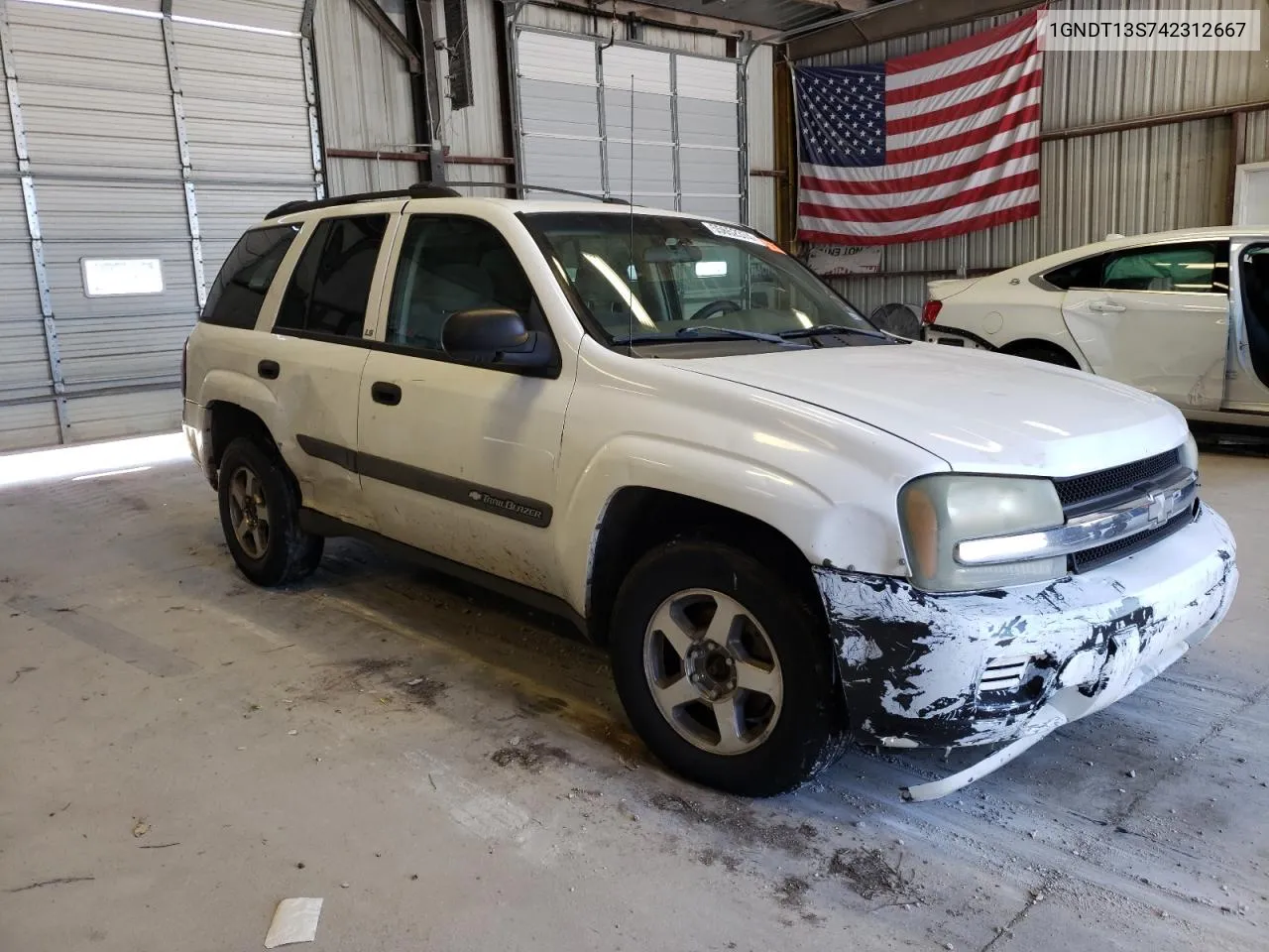 2004 Chevrolet Trailblazer Ls VIN: 1GNDT13S742312667 Lot: 55652374