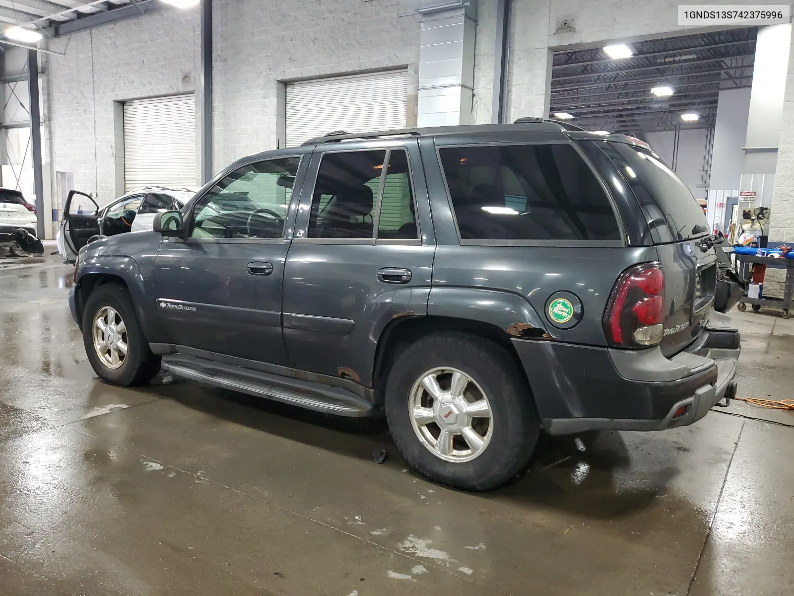 2004 Chevrolet Trailblazer Ls VIN: 1GNDS13S742375996 Lot: 63081054