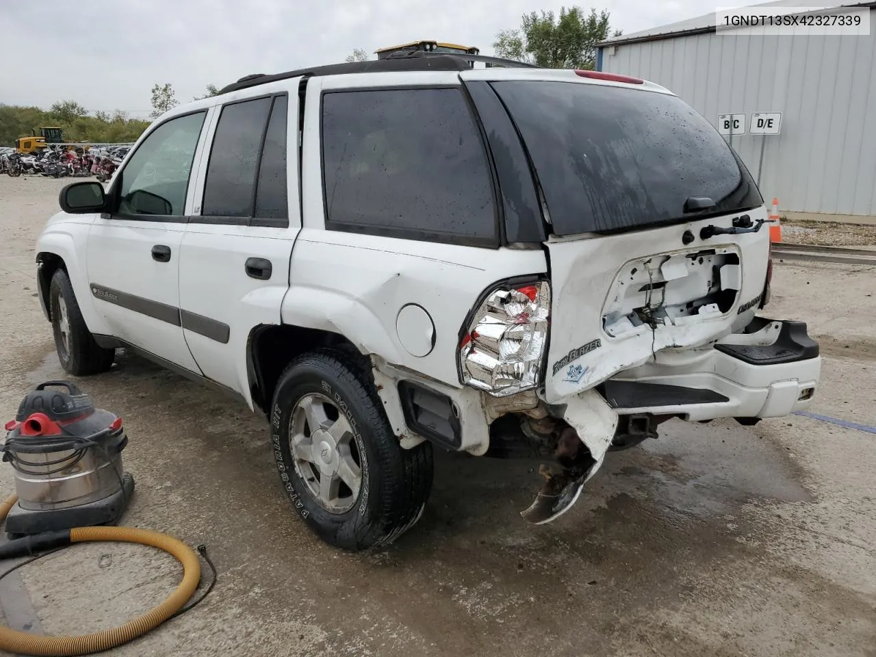 1GNDT13SX42327339 2004 Chevrolet Trailblazer Ls