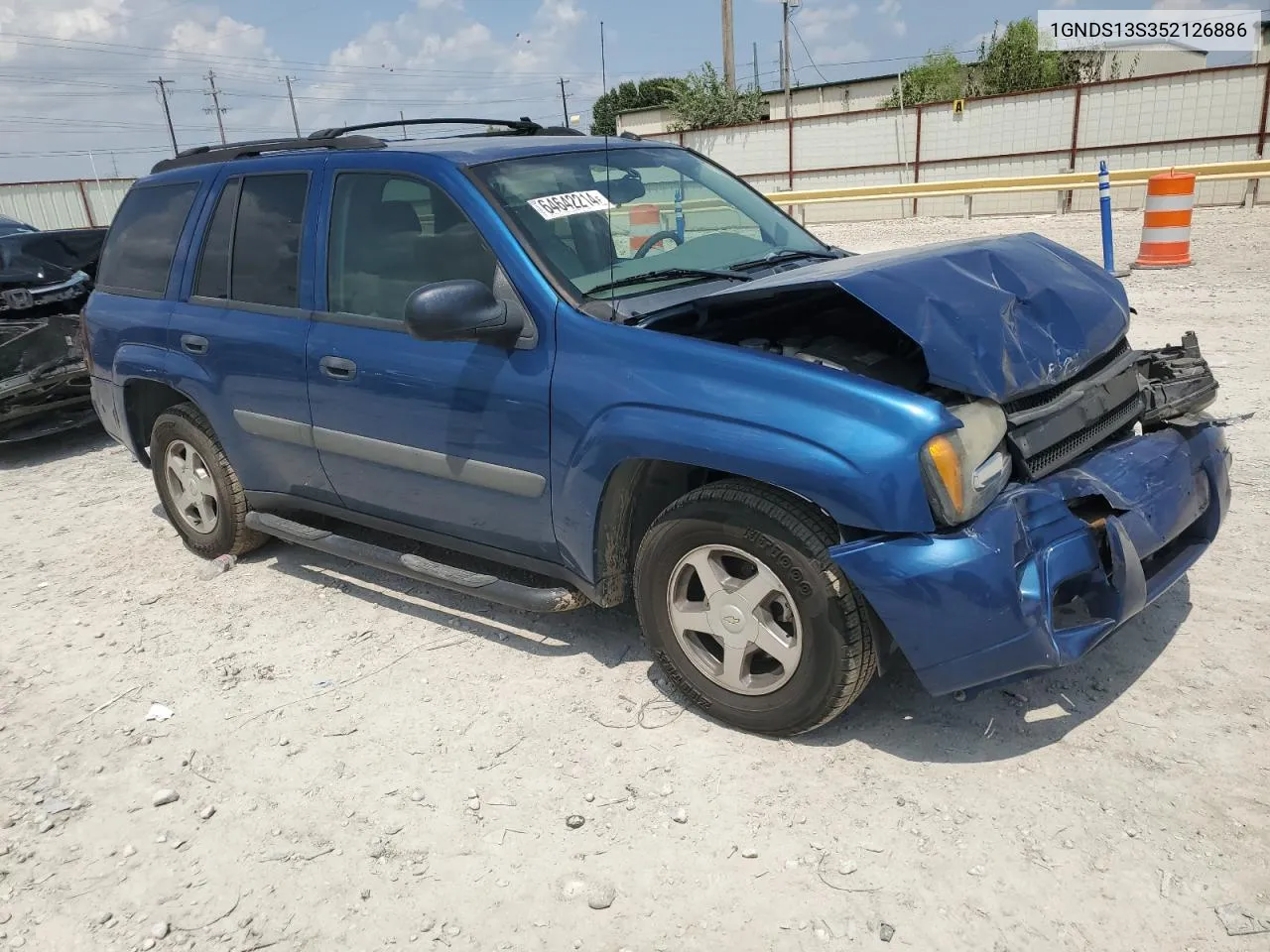 1GNDS13S352126886 2005 Chevrolet Trailblazer Ls