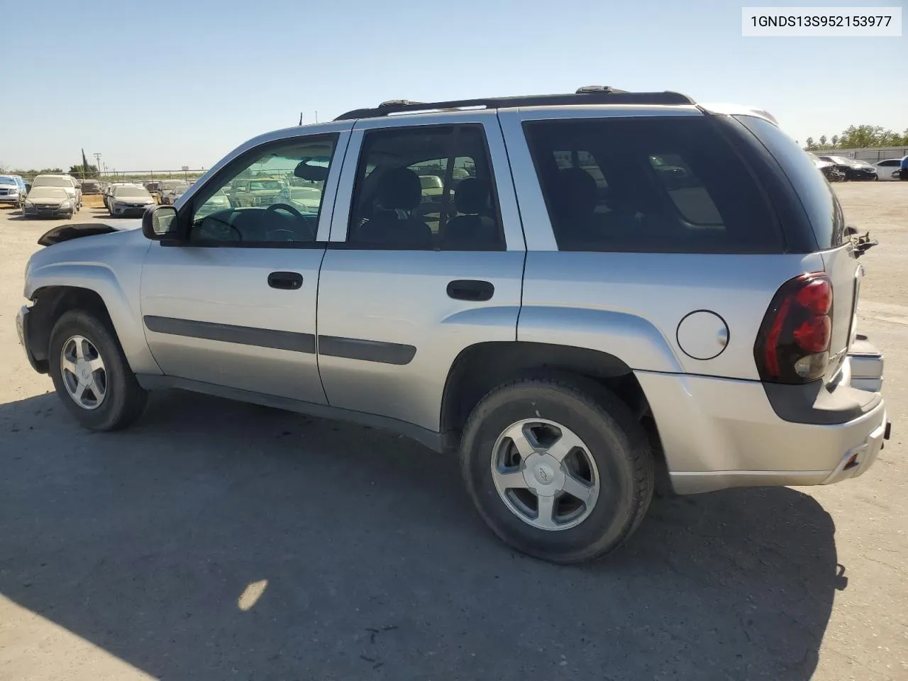 1GNDS13S952153977 2005 Chevrolet Trailblazer Ls