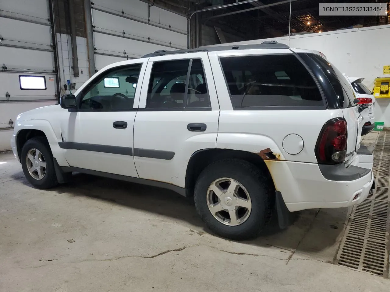 1GNDT13S252133454 2005 Chevrolet Trailblazer Ls