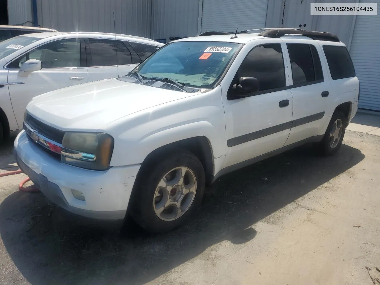 2005 Chevrolet Trailblazer Ext Ls VIN: 1GNES16S256104435 Lot: 69862324