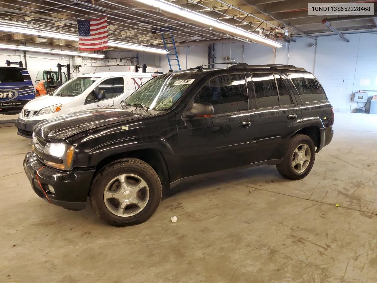 2005 Chevrolet Trailblazer Ls VIN: 1GNDT13S652228468 Lot: 70678494