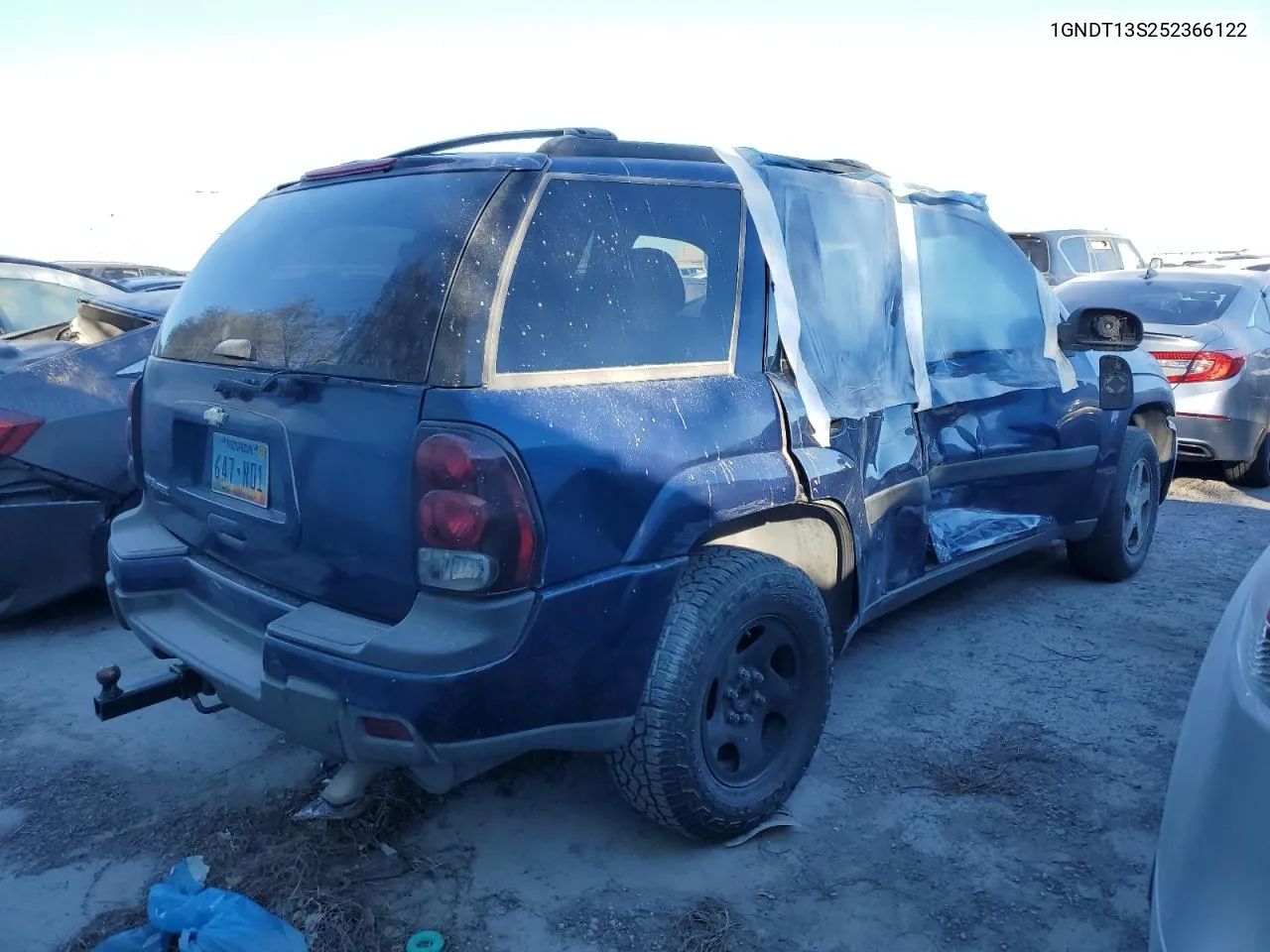 2005 Chevrolet Trailblazer Ls VIN: 1GNDT13S252366122 Lot: 71850184