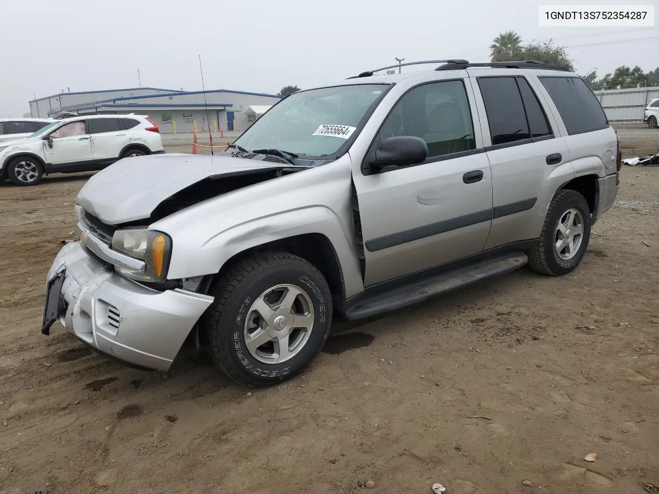 1GNDT13S752354287 2005 Chevrolet Trailblazer Ls