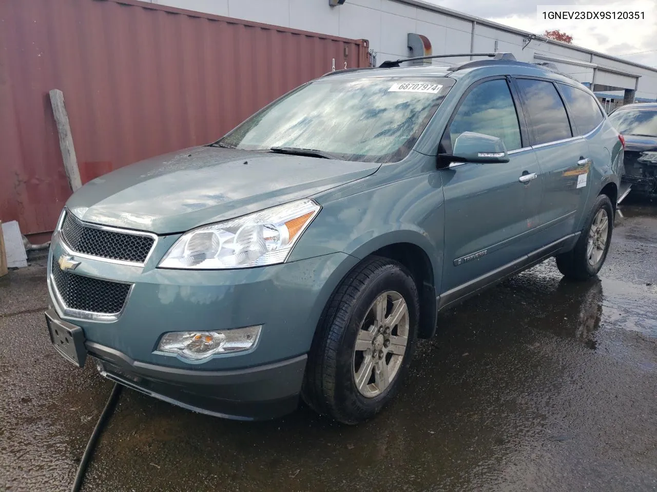 2009 Chevrolet Traverse Lt VIN: 1GNEV23DX9S120351 Lot: 68707974