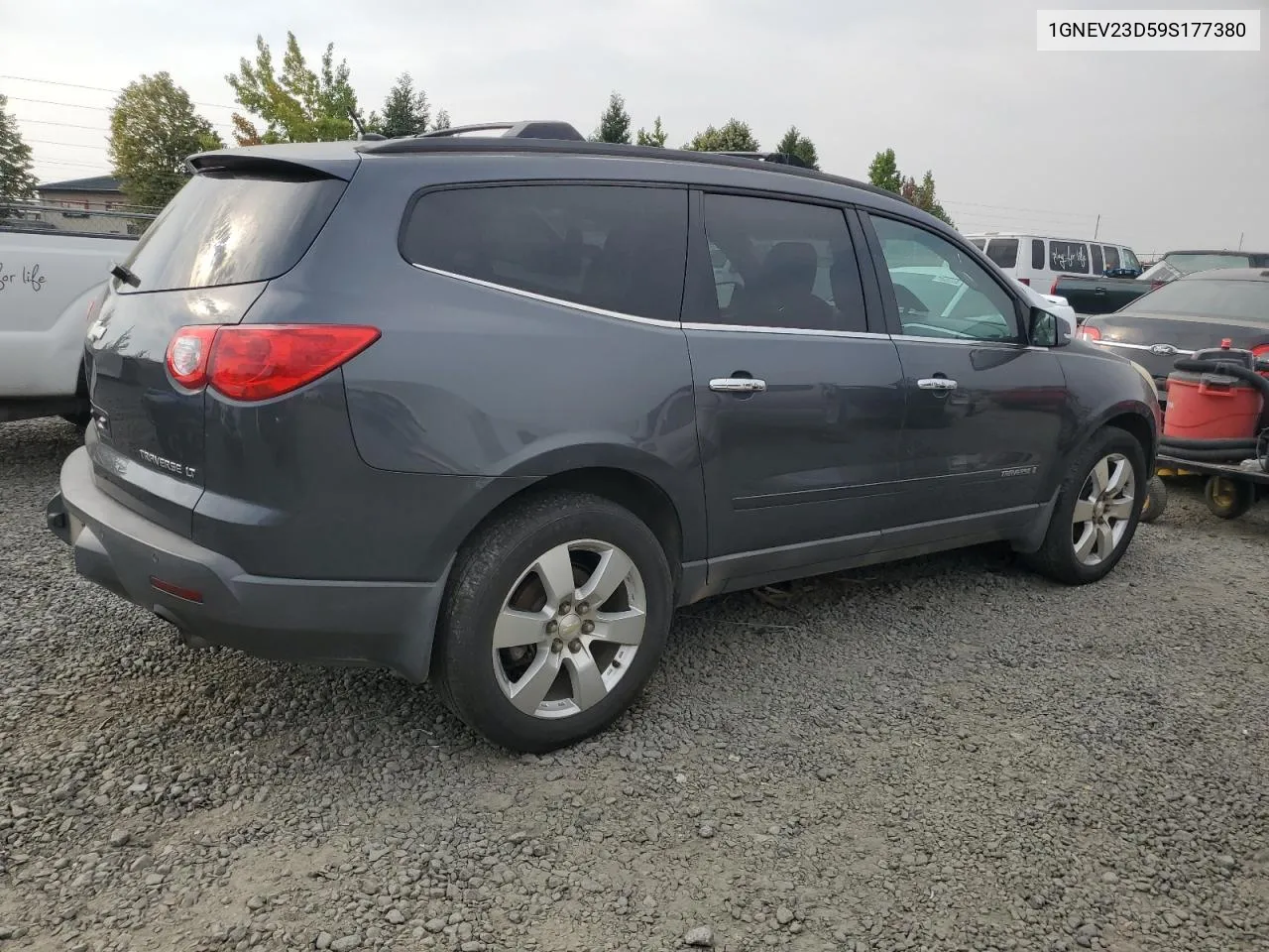 1GNEV23D59S177380 2009 Chevrolet Traverse Lt