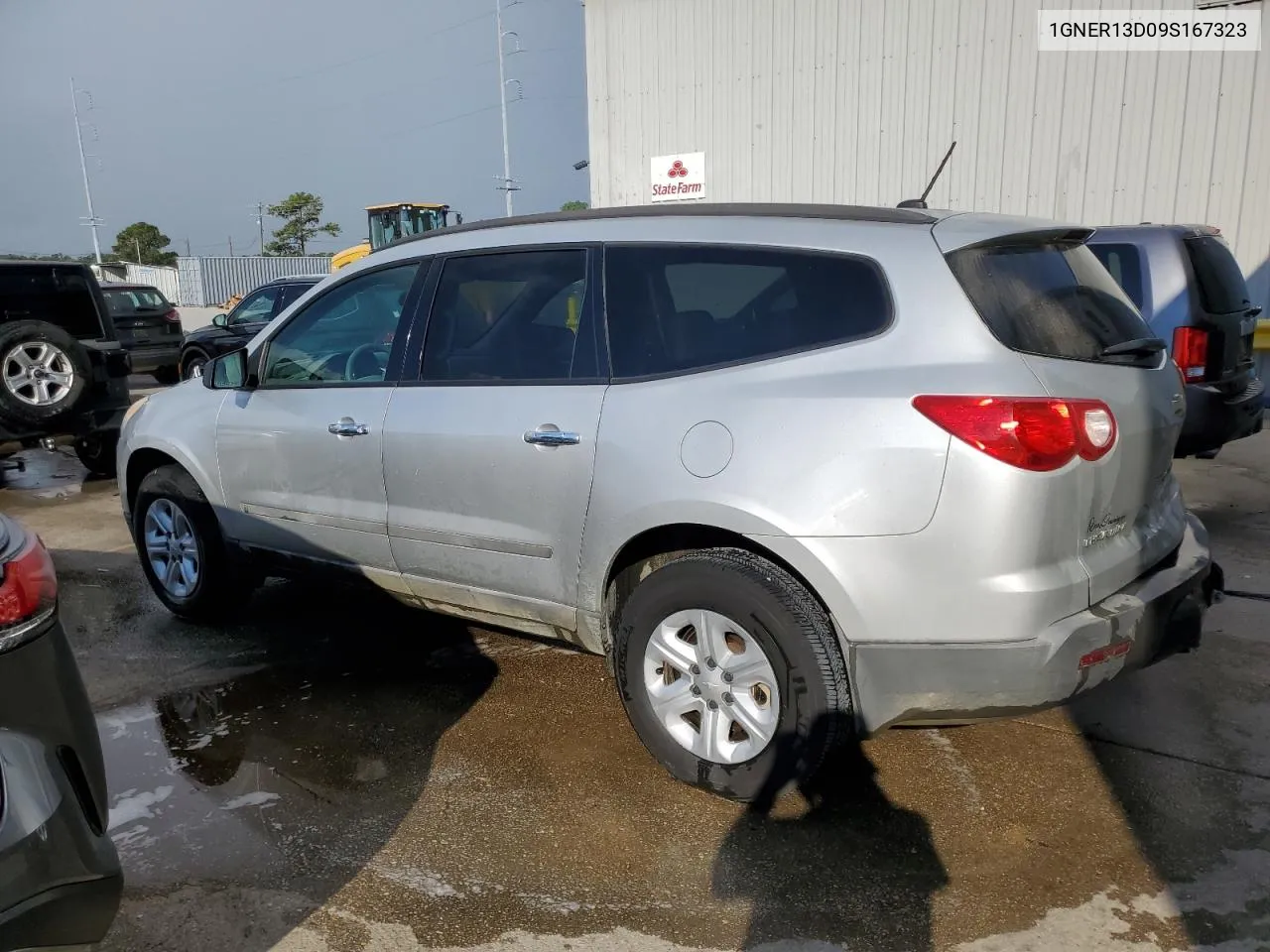 2009 Chevrolet Traverse Ls VIN: 1GNER13D09S167323 Lot: 71441454